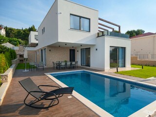Villa More