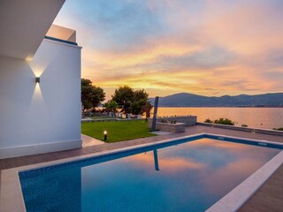 Villa More
