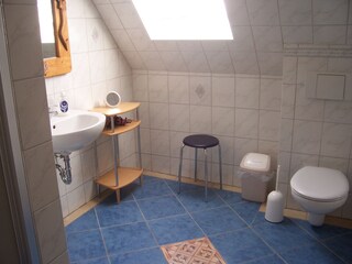 Badezimmer mit Dusche