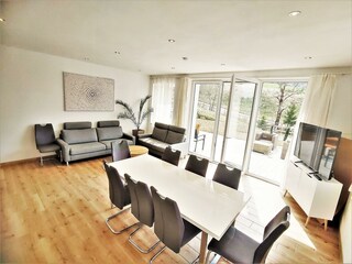 Wozi mit Terrassenausgang neu