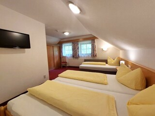 Schlafzimmer 1 Apartment 3