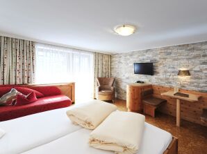 Holiday room Doppelzimmer Ischgl mit Halbpension - Ischgl - image1