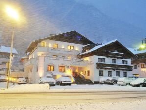 Holiday room "DOPPELZIMMER NR. 3 " mit Dusche, WC - Ischgl - image1