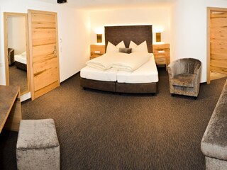 DZ Standard mit Zustellbett Design 1