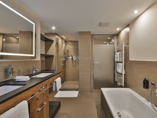 _F0A6634wRossnerFoto&Film