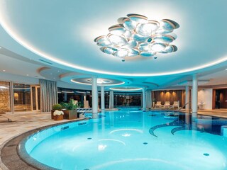 Royal SPA Indoorpool©valentin_fotoo (3)