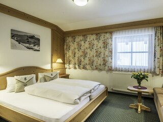 Nr.1+4 Dreibettzimmer