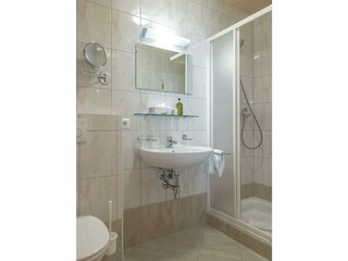 Badezimmer 2