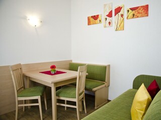 Wohnraum Apartment 1