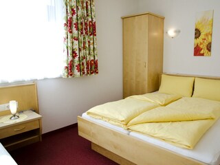 Schlafzimmer Apartment 1