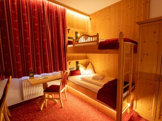 Zweibettzimmer
