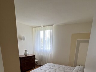 1. Schlafzimmer mit Doppelbett