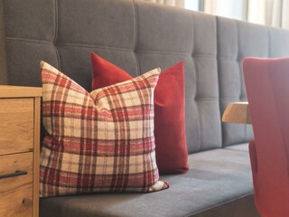 Detail-2