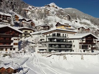 vlcsnap-2023-10-31-19h57m58s650