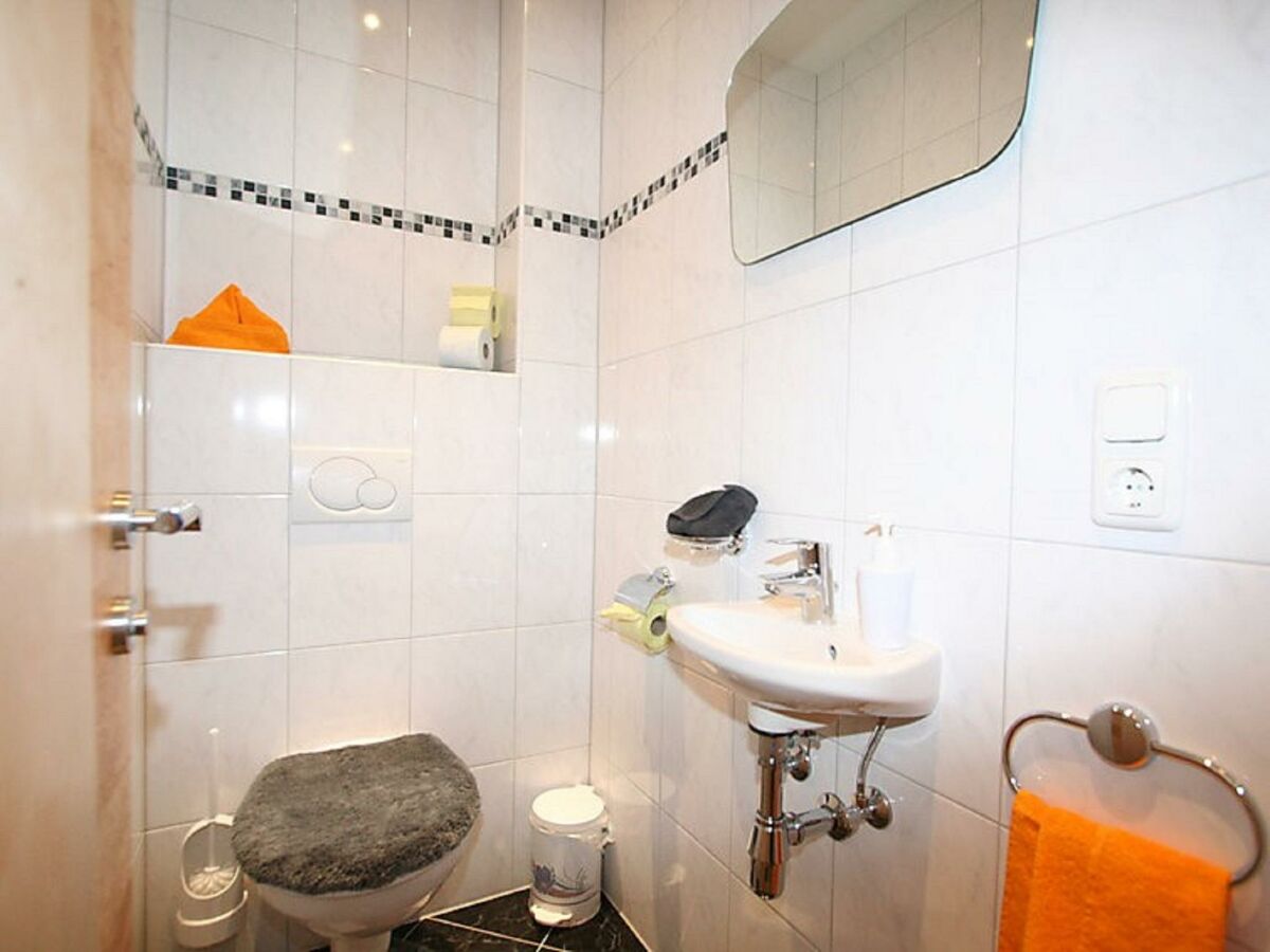 WC extra