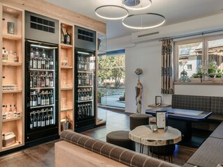 Lobby mit Spieletisch für Jedermann