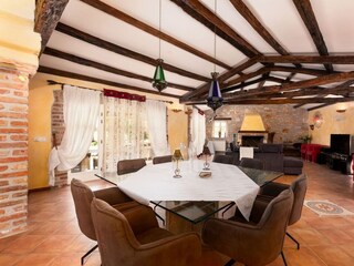 Villa Ladrovići Caratteristiche 21