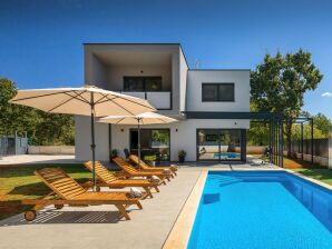 Villa moderne Eva avec piscine et 2 chambres à Tar