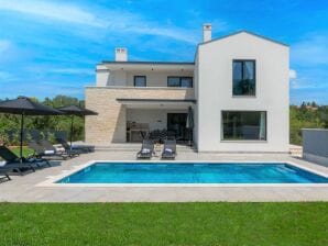 Family villa Nona with pool and grill in Tinjan - Kringa - image1
