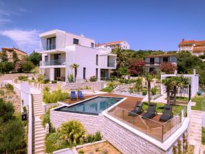 Luxury villa Mar with infinity pool in Rab - Rab (Town) - image1