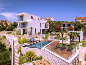 Villa de luxe Mar avec piscine à débordement à Rab - Rab (ville) - image1