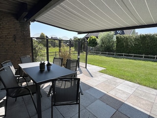 sehr ruhig und sonnig