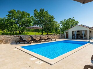 Casa per le vacanze Groznjan Registrazione all'aperto 3