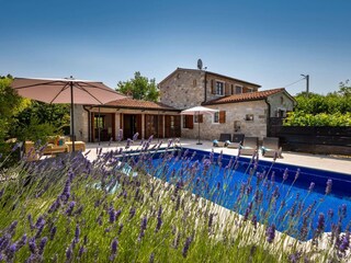 Casa per le vacanze Groznjan Registrazione all'aperto 2