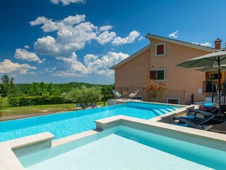 Villa Tinjan Registrazione all'aperto 2