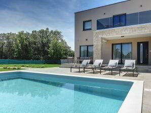 Ferienhaus Moderne Villa Omnia mit Pool und Grill in Pula - Loborika - image1