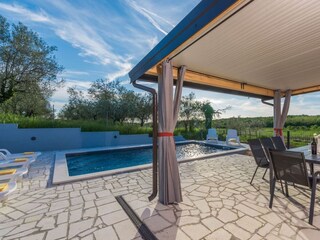 Villa Juricani Buitenaudio-opname 2