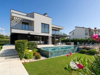 Villa Mali Maj Registrazione all'aperto 3