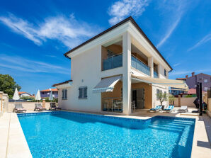 Villa Niki & Gugi with 4 bedrooms in Pula - Peroj - image1