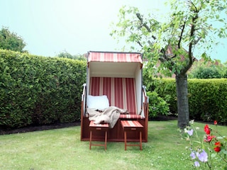 Unser schöner Garten im Wellness Huus