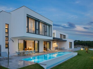 Villa Bale Grabación al aire libre 5