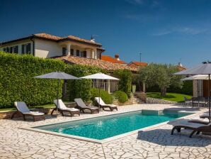 Ferienhaus Rustic villa Inga with pool and grill in Buje - Buje - image1