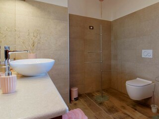 Villa Jadruhi Características 27