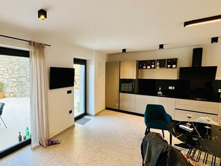 Villa Jadruhi Caratteristiche 8