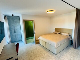 Villa Jadruhi Caratteristiche 12