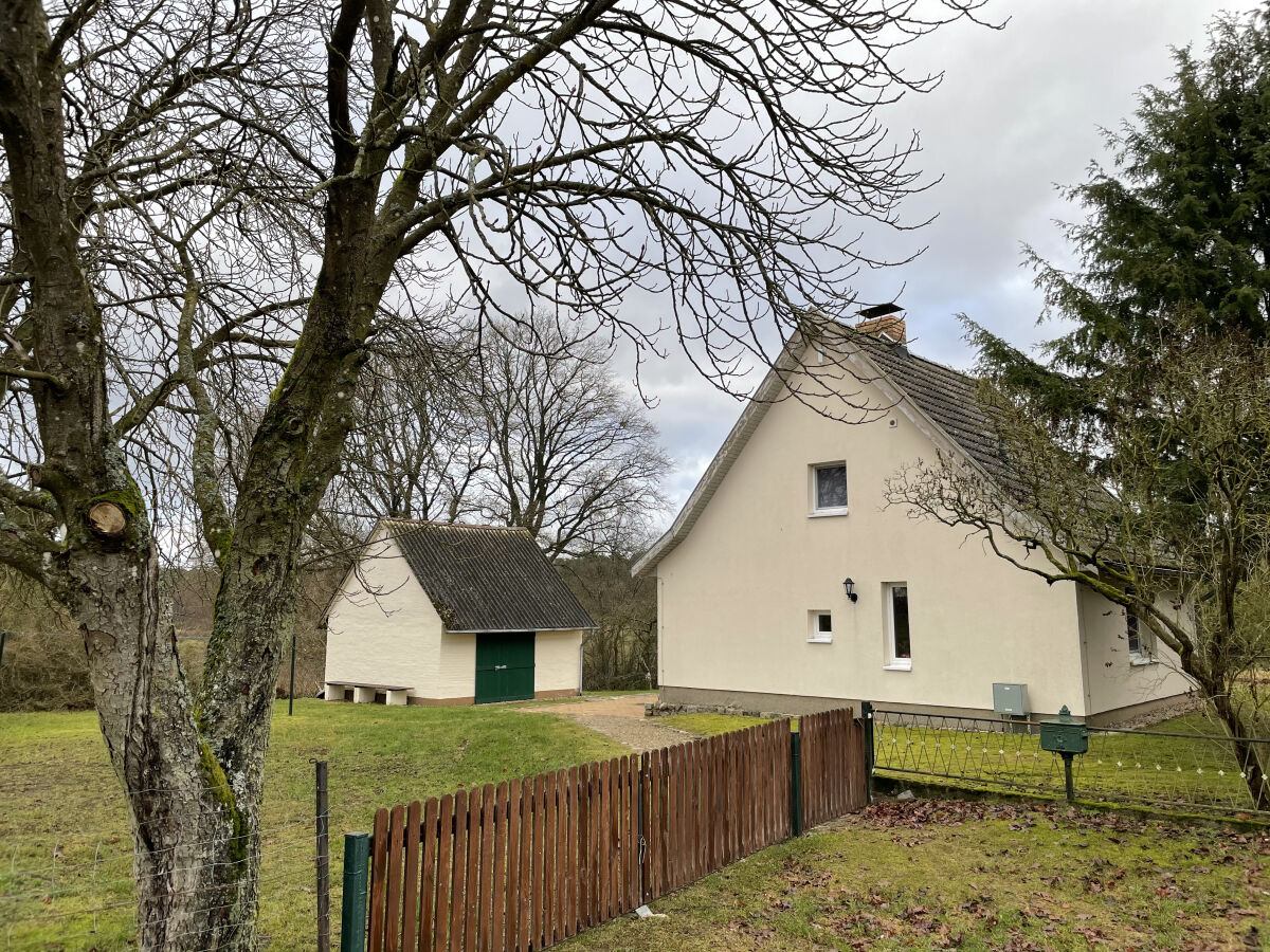 Der Zugang zu Ihrem Ferienhaus auf eigenem Grundstück