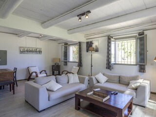Villa Paradou Features 16