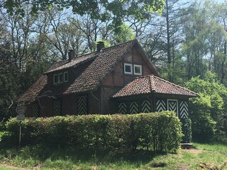 Fachwerkhaus umgeben von schönster Natur