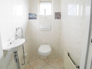 Holiday house Egmond aan Zee Bathroom 9