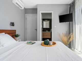 Villa Donje Sitno Caratteristiche 42