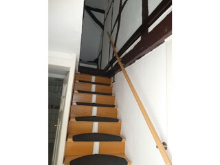 Treppe zum 1OG