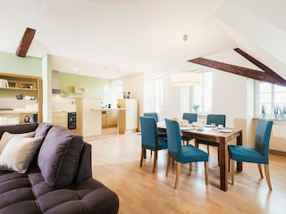 Apartment Küche, Essbereich