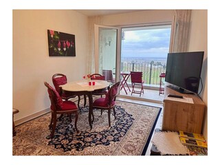 Blick vom Eßtisch in die Ebene neu