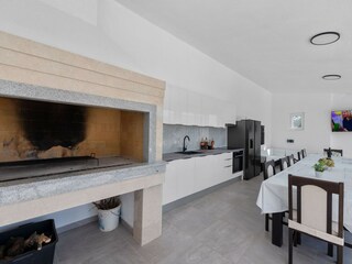 Villa Dicmo Caratteristiche 17