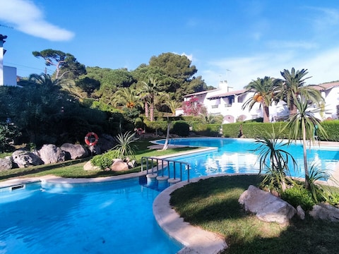 row house 628 * VILLA BLANCA 19