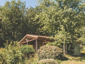 Ferienpark Chalet mit einer bedeckten Terrasse am Hang - Salviac - image1